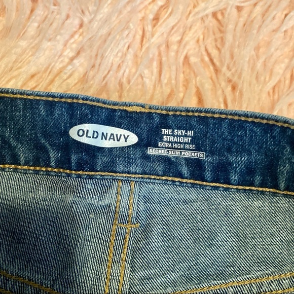 Sky Hi Straight Extra High Rise Jeans NWT - Picture 3 of 4